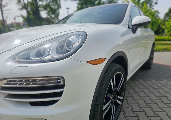 Porsche Cayenne cena 105500 przebieg: 188100, rok produkcji 2014 z Białystok małe 497